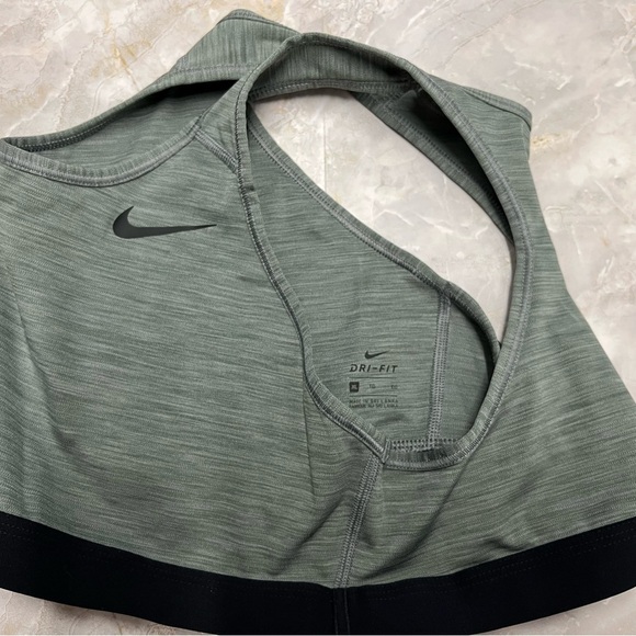 Nike Black and Gray Sports Bra with Racerback Design - Picture 3 of 4